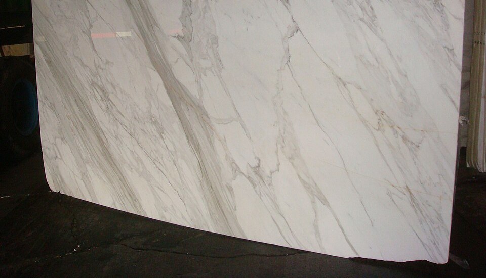 Calacatta Gold — stone photograph